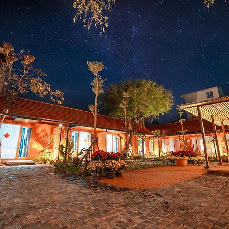 Truong Phu House - Hotel & Apartment هوي المظهر الخارجي الصورة