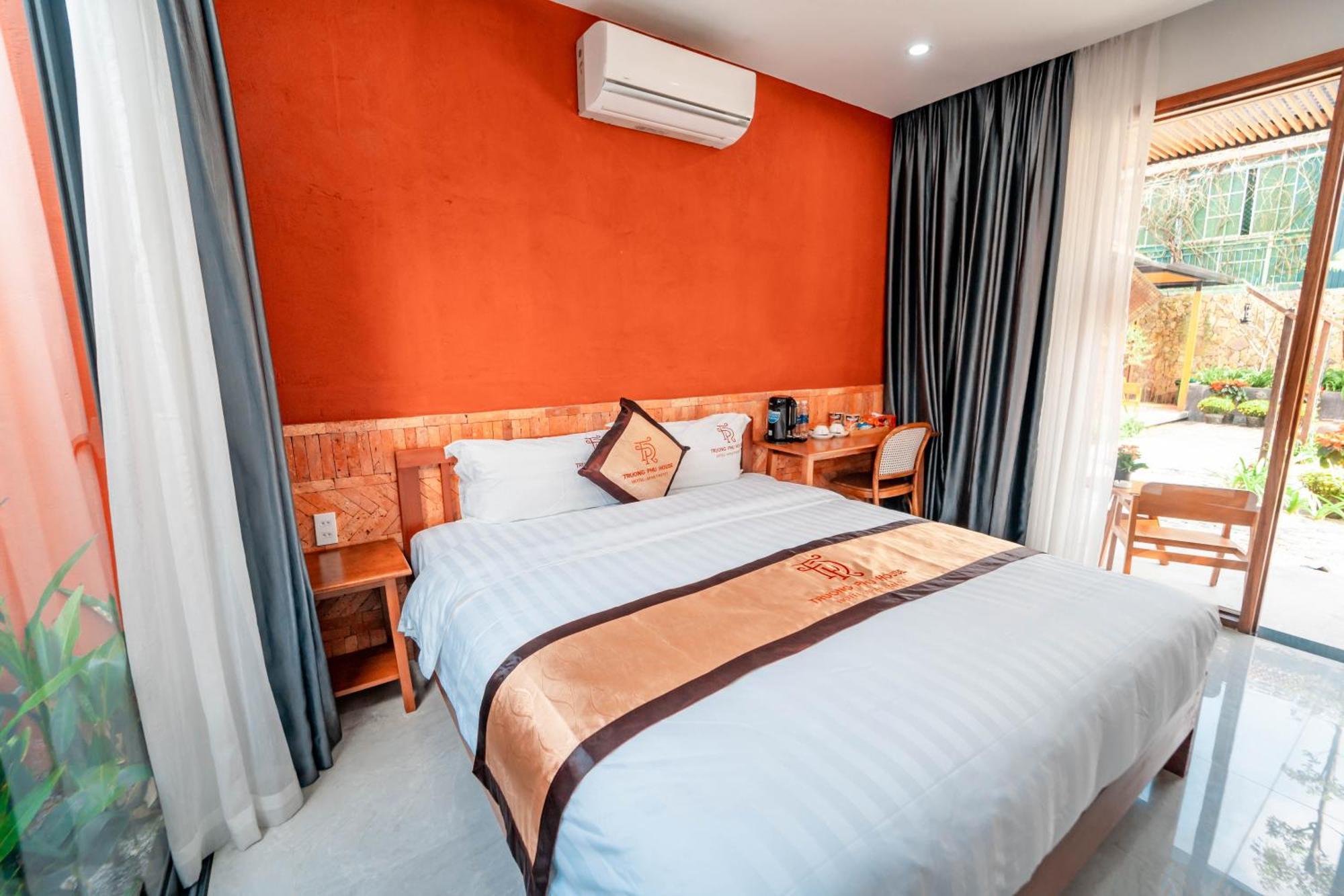 Truong Phu House - Hotel & Apartment هوي المظهر الخارجي الصورة