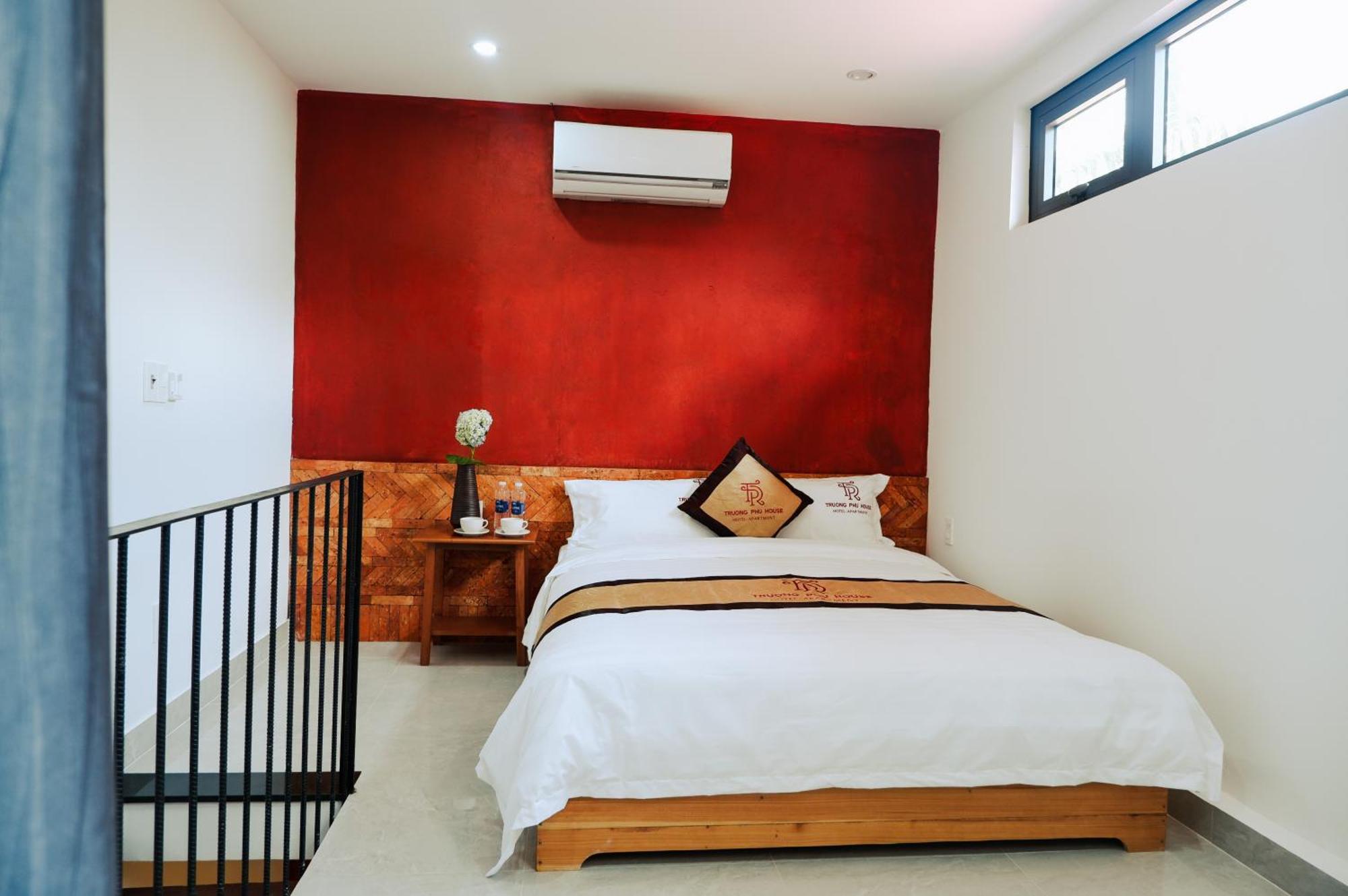 Truong Phu House - Hotel & Apartment هوي المظهر الخارجي الصورة